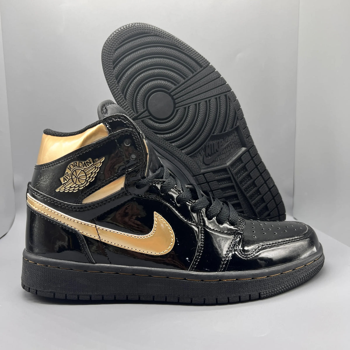 AJ 1 Retro High OG "Black Metallic Gold" Shoes Sneakers – nk0005530 image 5