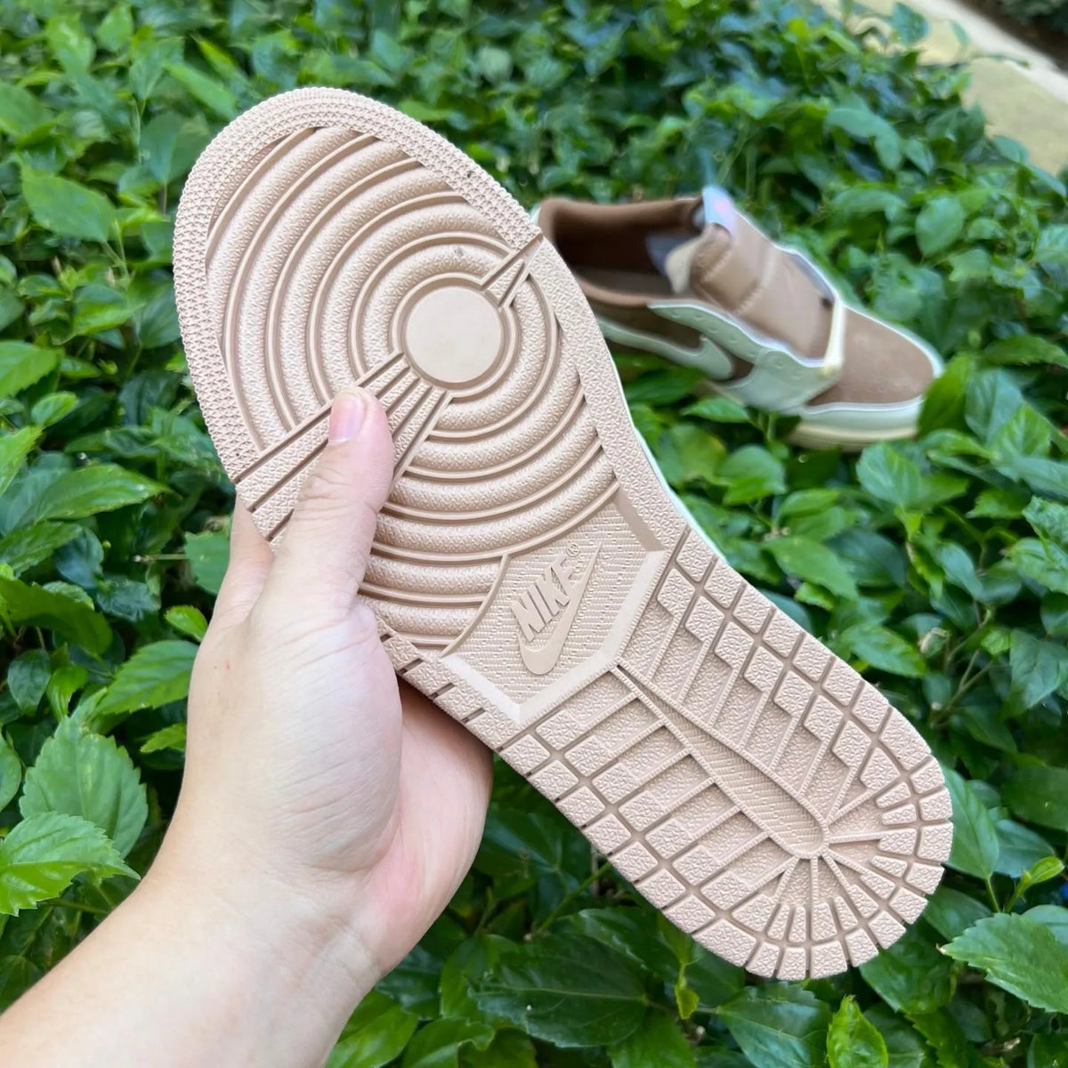 Travis Scott x AJ 1 Low OG Brown Shy Shoes Sneakers – nk0004811 image 7