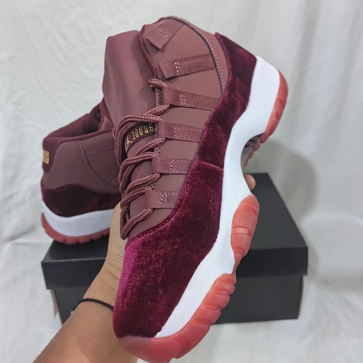 AJ 11 Heiress Velvet Shoes Sneakers - nk0003848 image 10