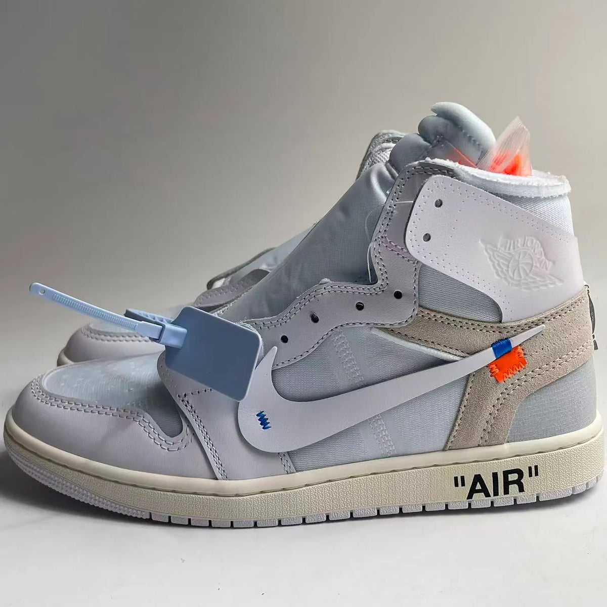 Virgil Abloh Archive x AJ 1 High OG 'Alaska' Shoes Sneakers – nk0004931 image 10