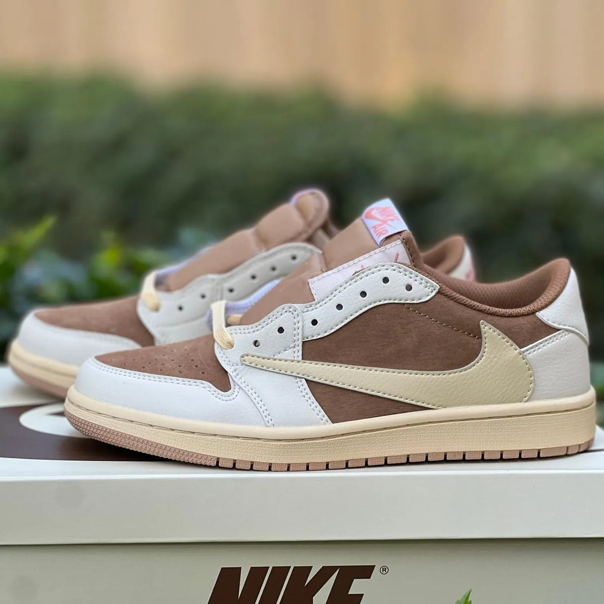 Travis Scott x AJ 1 Low OG Brown Shy Shoes Sneakers – nk0004811 image 11