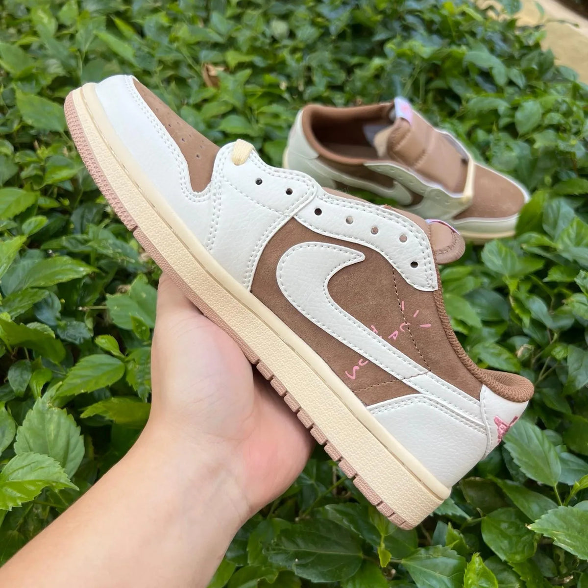 Travis Scott x AJ 1 Low OG Brown Shy Shoes Sneakers – nk0004811 image 8