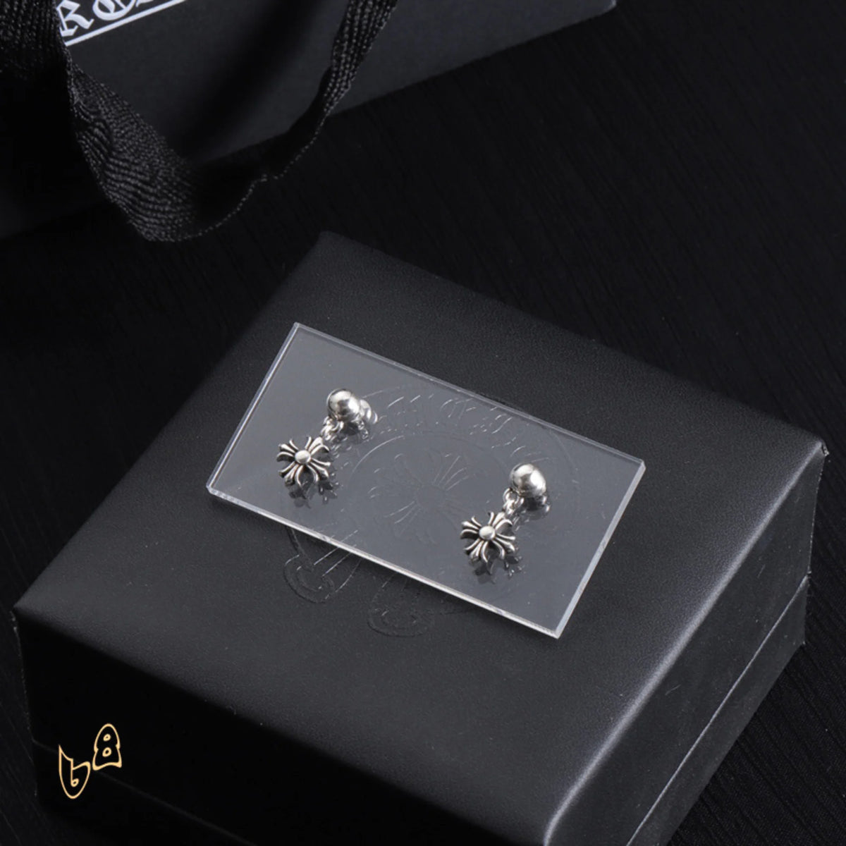 CH Cross Lip Tongue Earrings - CH0151 image 4